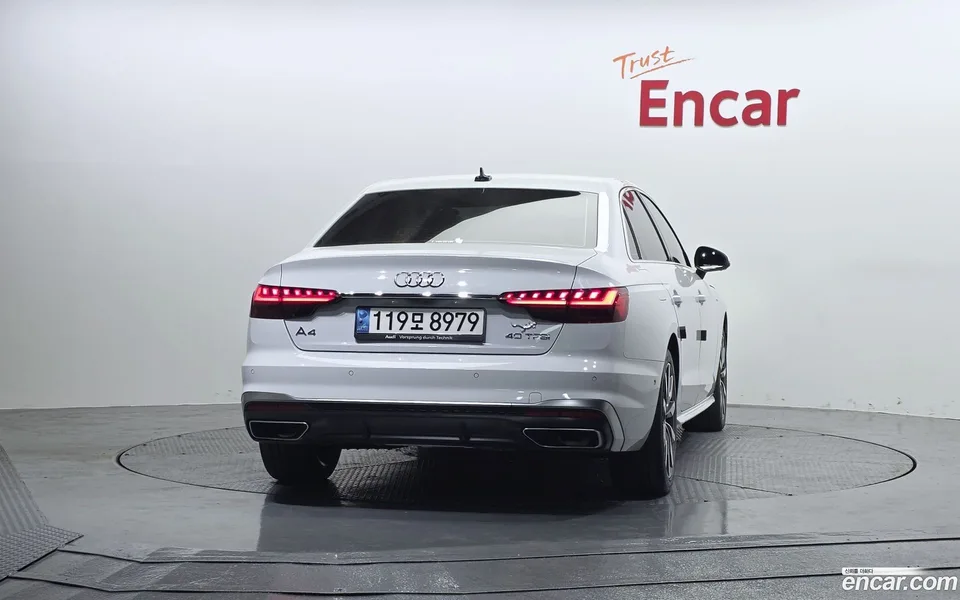 Audi A4 40 TFSI 2023 — миниатюра 4