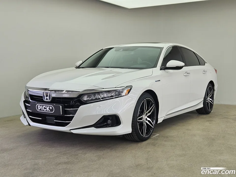 Honda Accord 2.0 2022 — фото 1, купить с доставкой в Москву