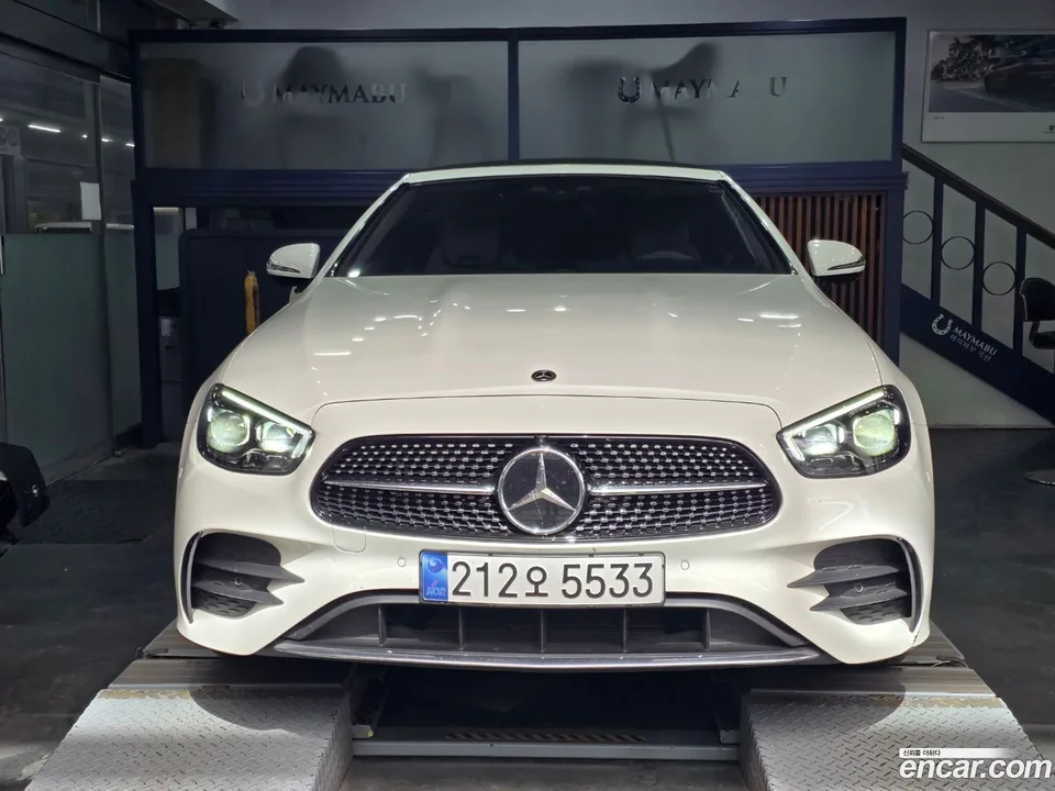 Mercedes-Benz E-Class E450 4MATIC 2023 — миниатюра 3