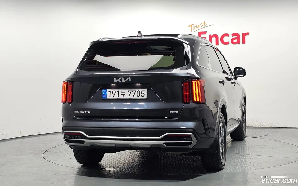 Kia Sorento HEV 1.6 2WD 2023 — миниатюра 4