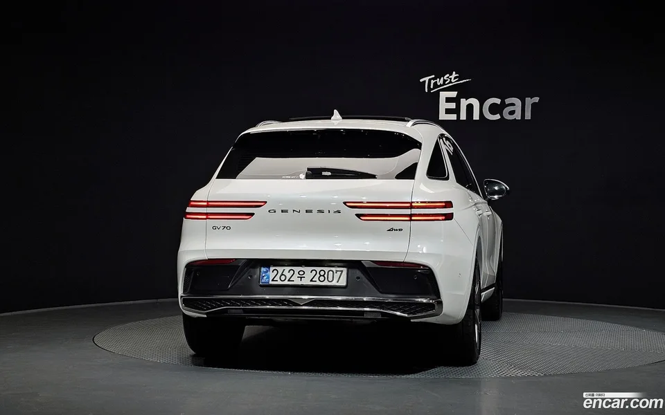 Genesis GV70 2.5T AWD 2024 — миниатюра 4