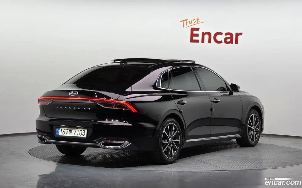 Hyundai Grandeur IG 3.0 LPi () 2022 — миниатюра 2