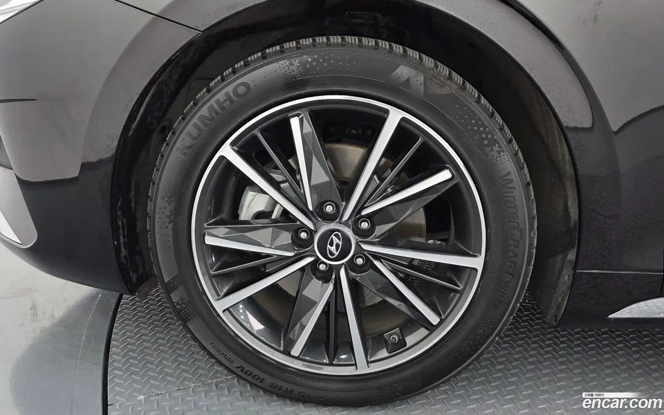 Hyundai Grandeur IG 3.0 LPi () 2022 — миниатюра 5