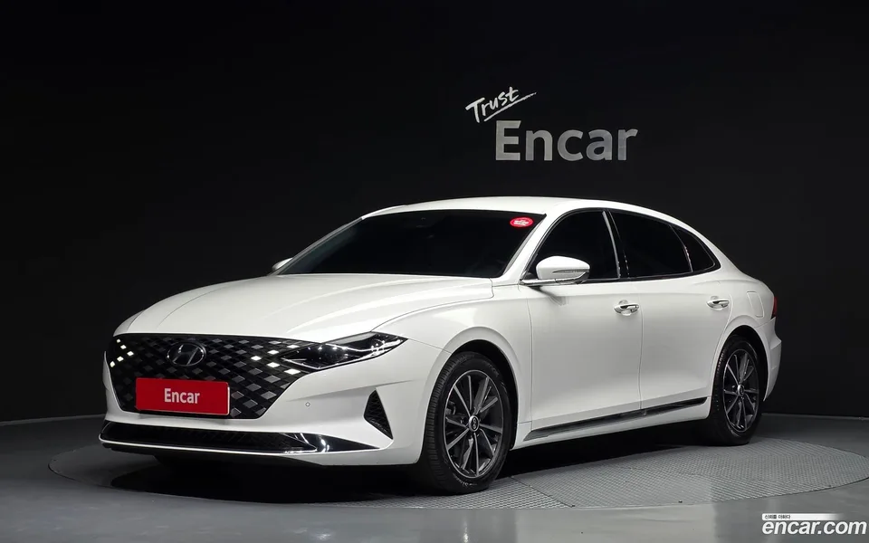Hyundai Grandeur IG 2.5 2022 — фото 1, купить с доставкой в Москву