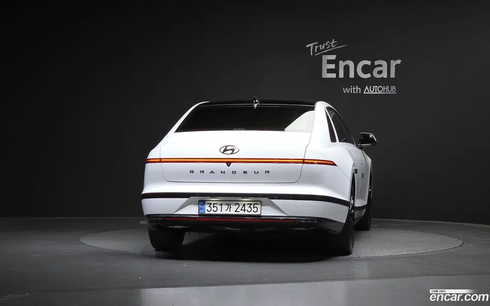 Hyundai Grandeur Hybrid 2023 — миниатюра 4