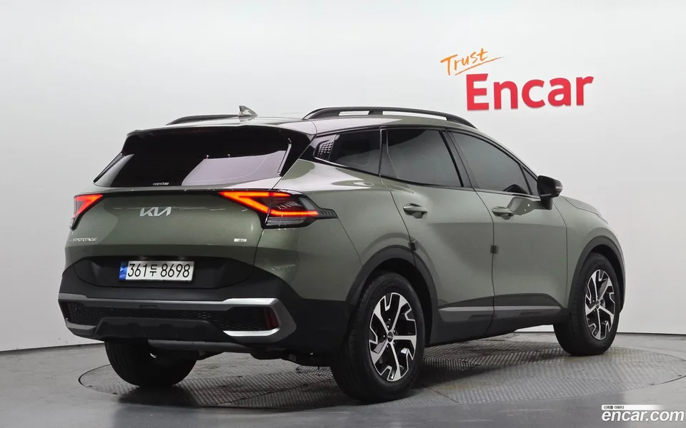 Kia Sportage Hybrid 2WD 2022 — миниатюра 2