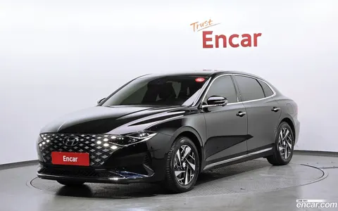 Hyundai Grandeur IG Hybrid 2022 buy in Moscow
