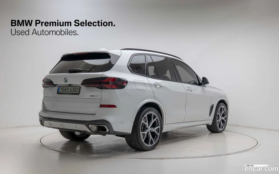 BMW X5 xDrive 40i M 2025 — миниатюра 2