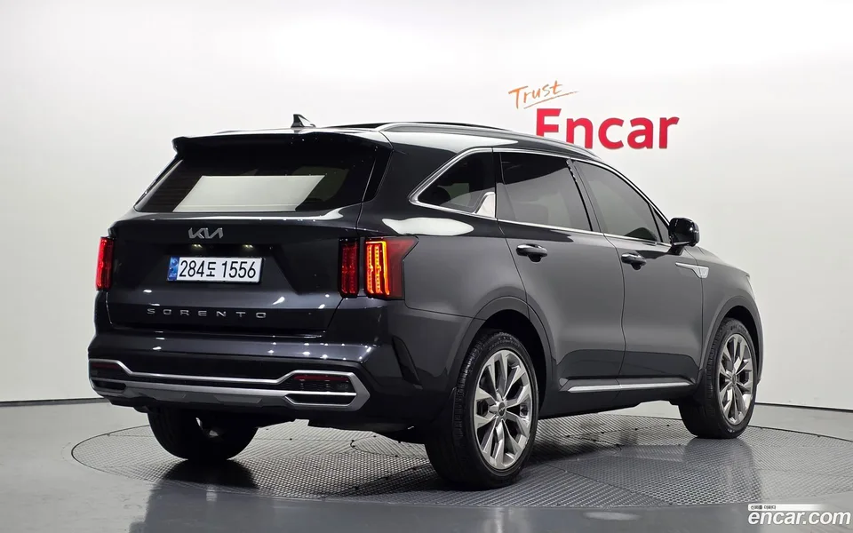 Kia Sorento 2.5T 2WD 2022 — миниатюра 2