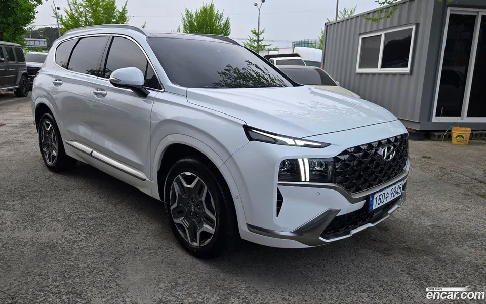 Hyundai Santa Fe HEV 1.6 2WD 2023 — миниатюра 4