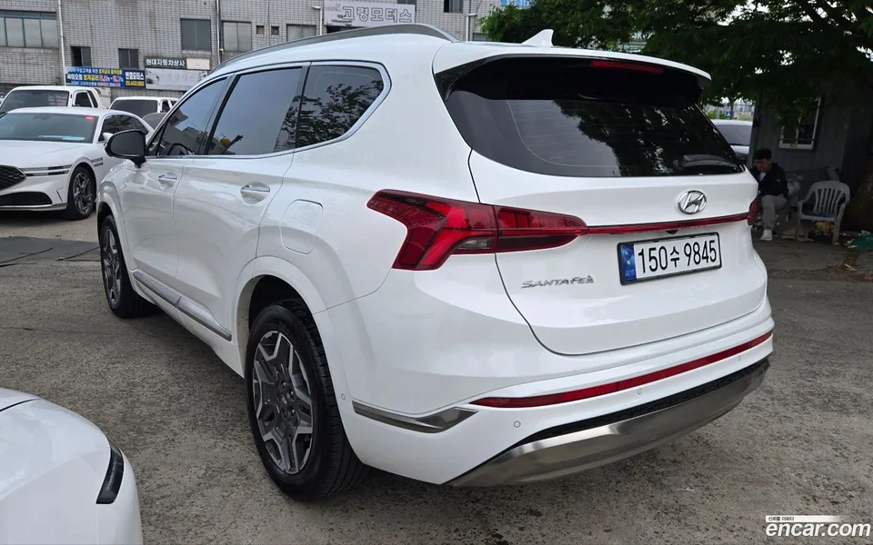 Hyundai Santa Fe HEV 1.6 2WD 2023 — миниатюра 5