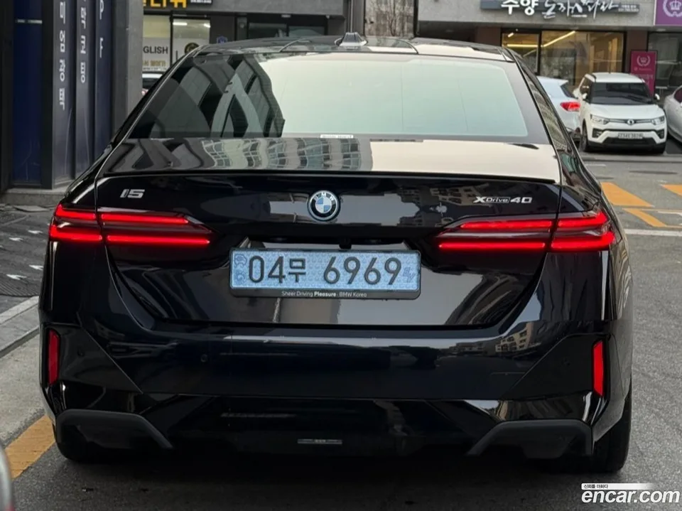 BMW i5 xDrive 40 M 2026 — миниатюра 4