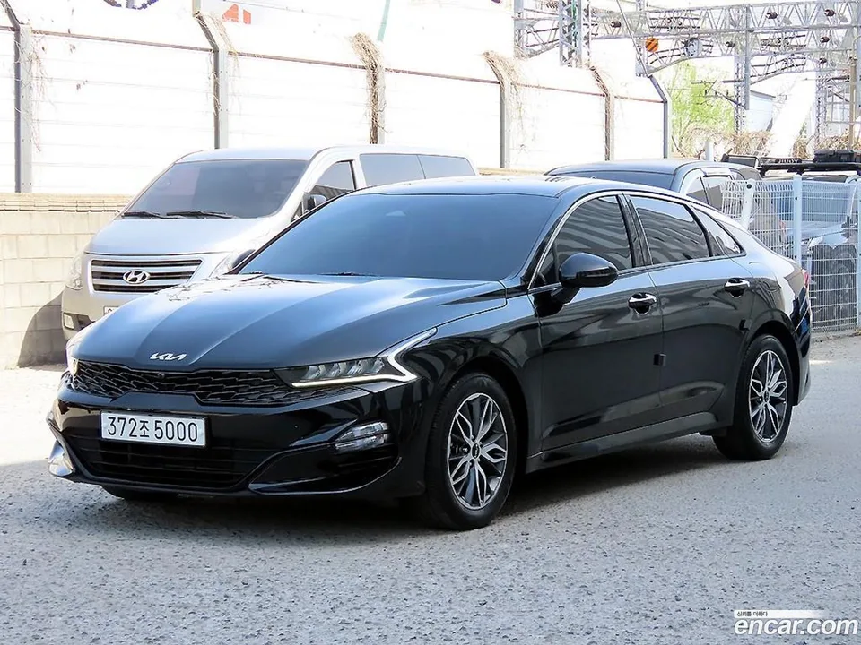 Kia K5 2.0 2023 — миниатюра 2