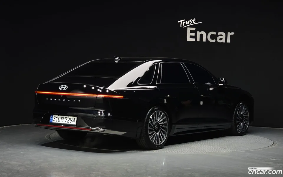 Hyundai Grandeur 3.5 4WD 2025 — миниатюра 2