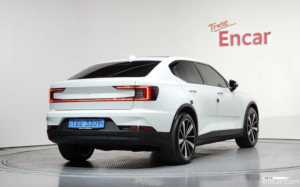 Polestar Polestar 2 2022 — миниатюра 2