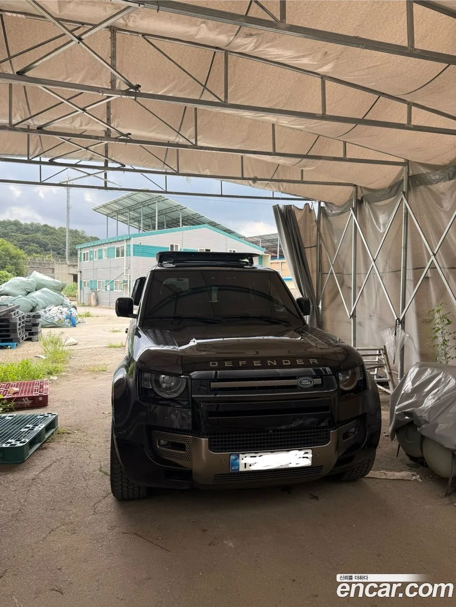 Land Rover Defender 110 P400 X 2024 — миниатюра 3