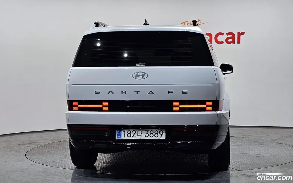Hyundai SantaFe HEV 1.6 2WD 2023 — миниатюра 4