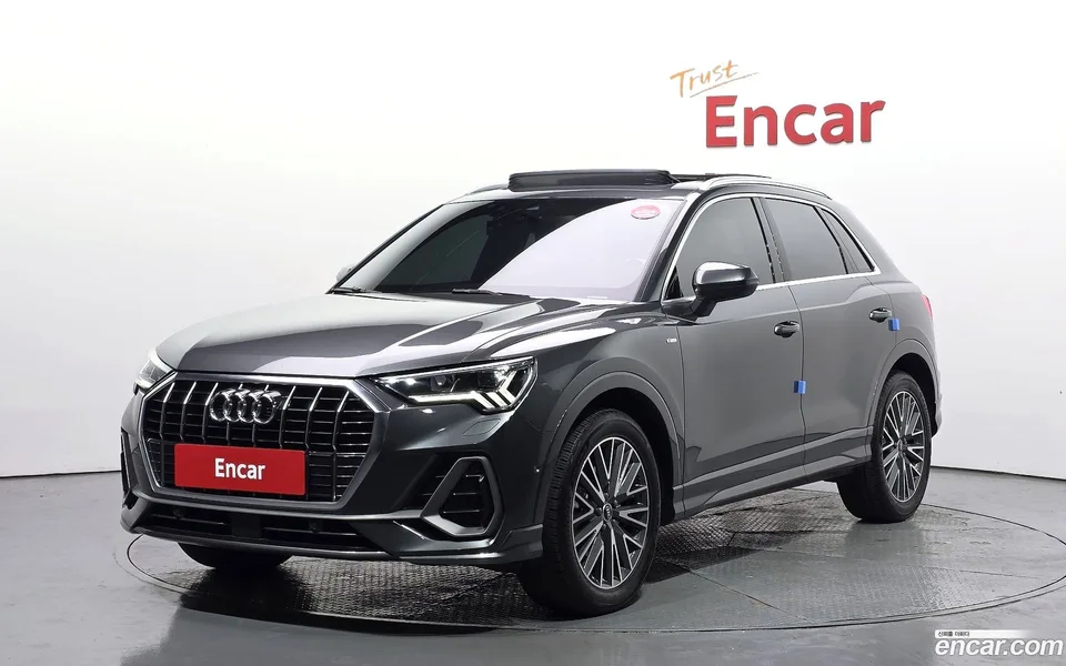 Audi Q3 35 TDI 2023 — фото 1, купить с доставкой в Москву
