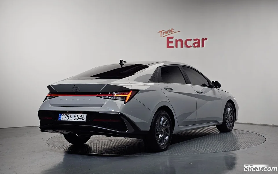 Hyundai Avante CN7 1.6 2024 — миниатюра 2