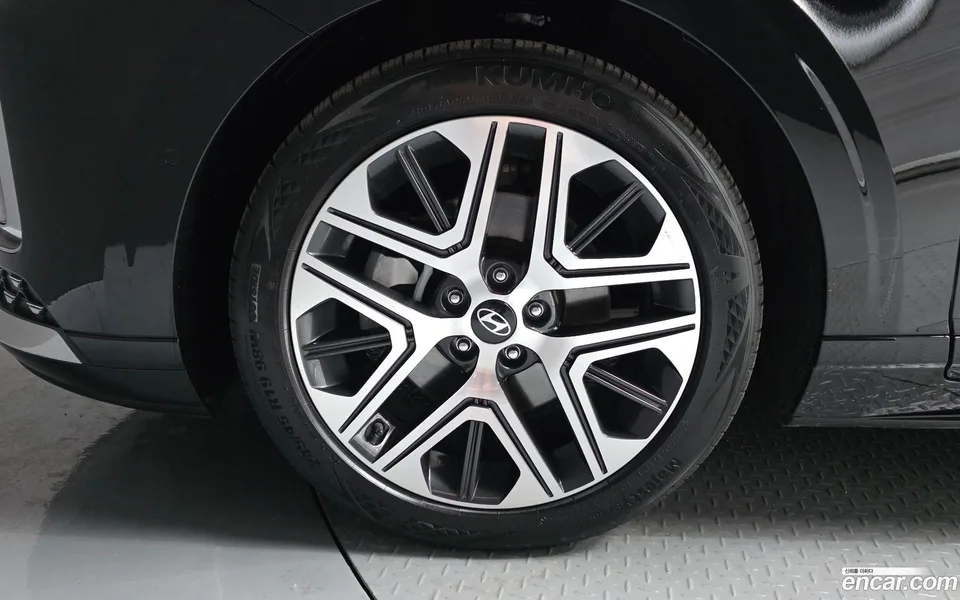 Hyundai Grandeur 2.5 2WD 2023 — миниатюра 5
