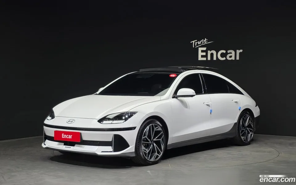 Hyundai Ioniq 6 AWD 2023 — фото 1, купить с доставкой в Москву