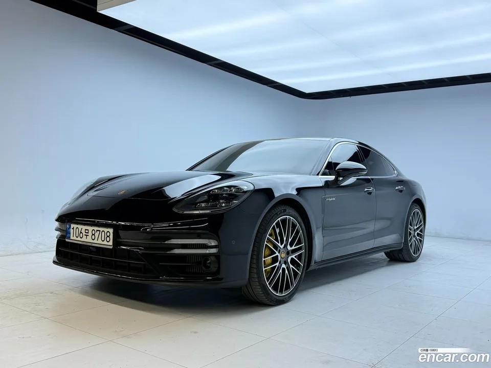 Porsche Panamera (971) 4.0 S E- 2022 — миниатюра 3