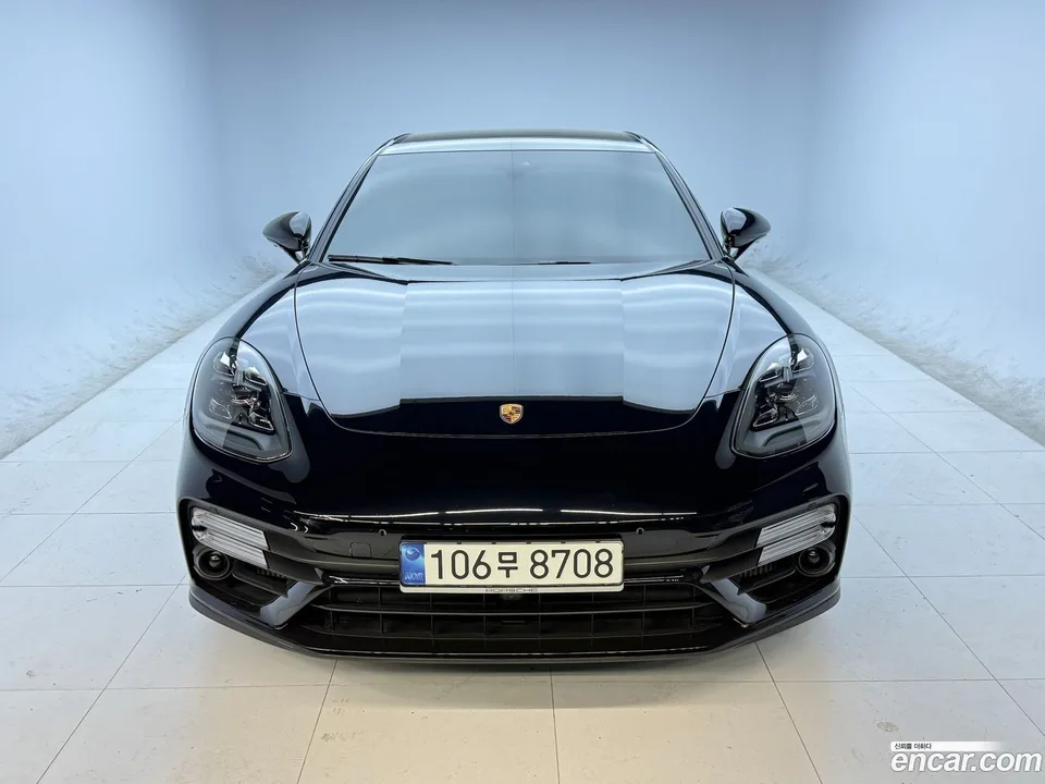 Porsche Panamera (971) 4.0 S E- 2022 — фото 1, купить с доставкой в Москву