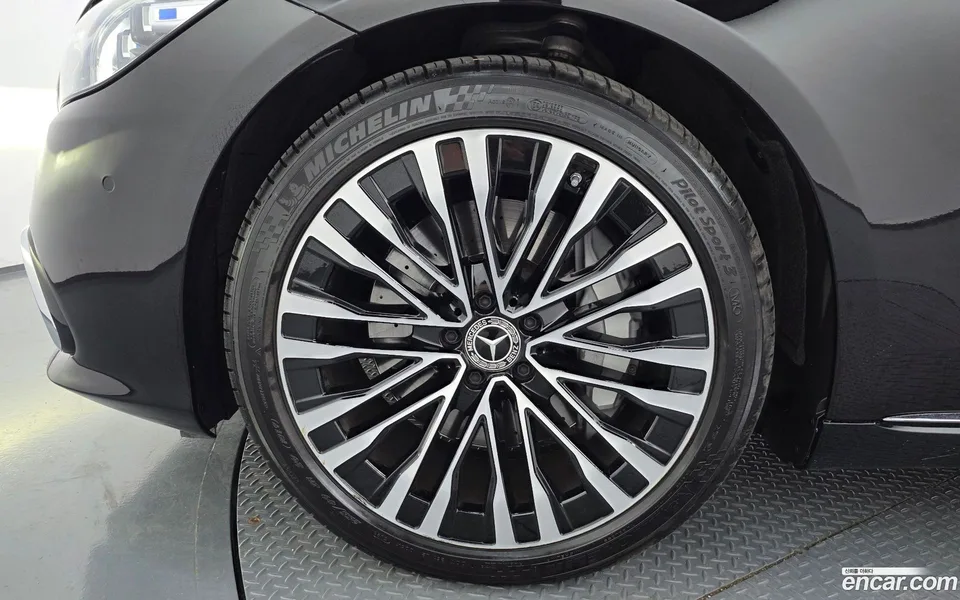 Mercedes-Benz S-Class S450L 4MATIC 2023 — миниатюра 5