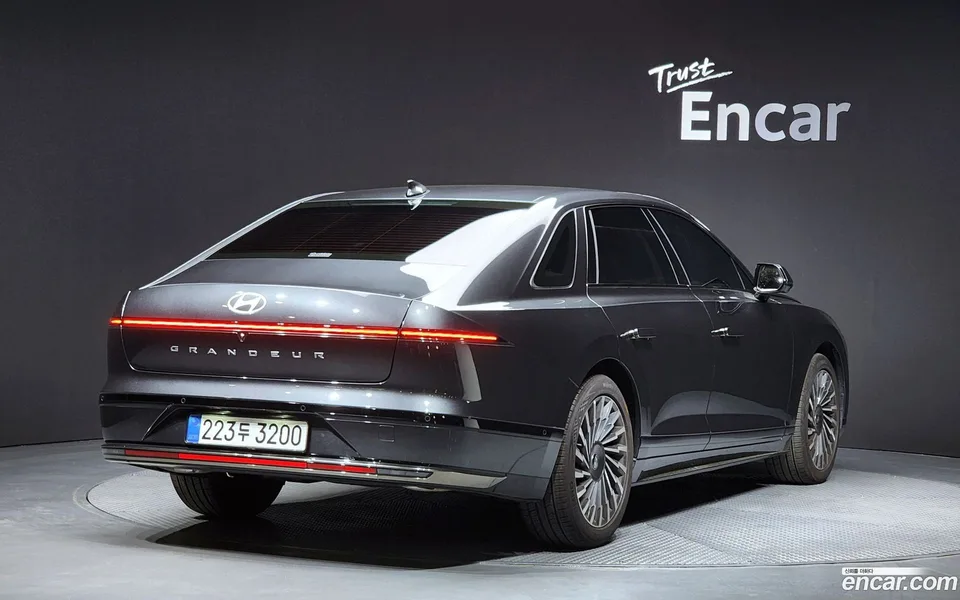 Hyundai Grandeur Hybrid 2025 — миниатюра 2