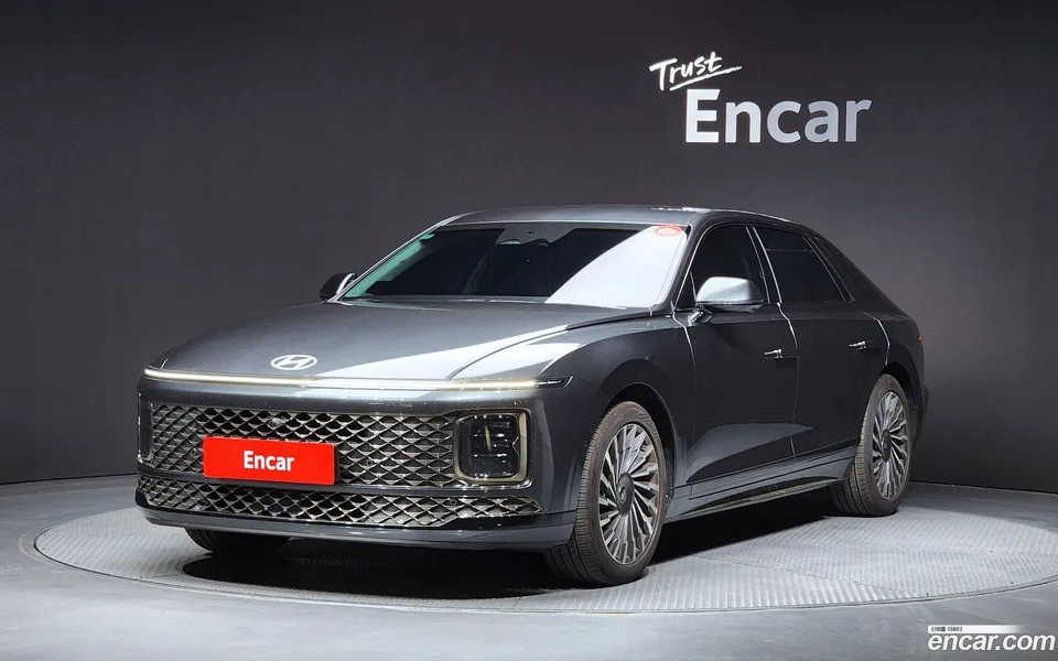 Hyundai Grandeur Hybrid 2025 — фото 1, купить с доставкой в Москву