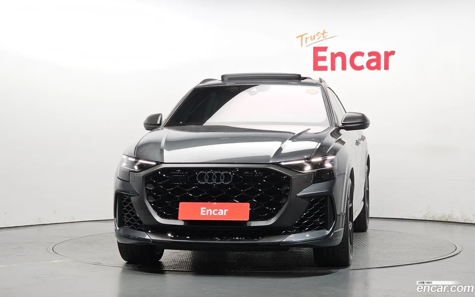 Audi RSQ8 (4M) 4.0 TFSI 2025 — миниатюра 3