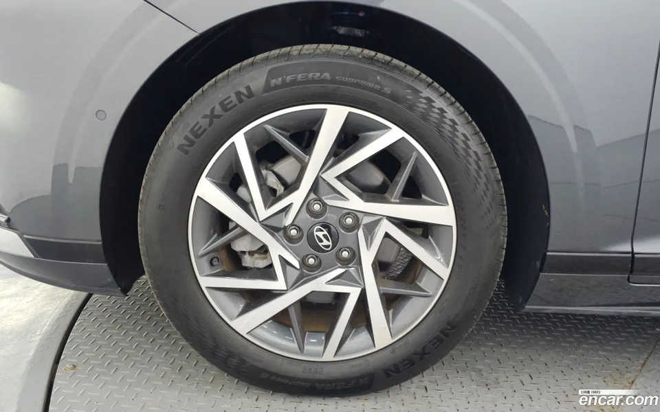Hyundai Grandeur 2.5 2WD 2023 — миниатюра 5