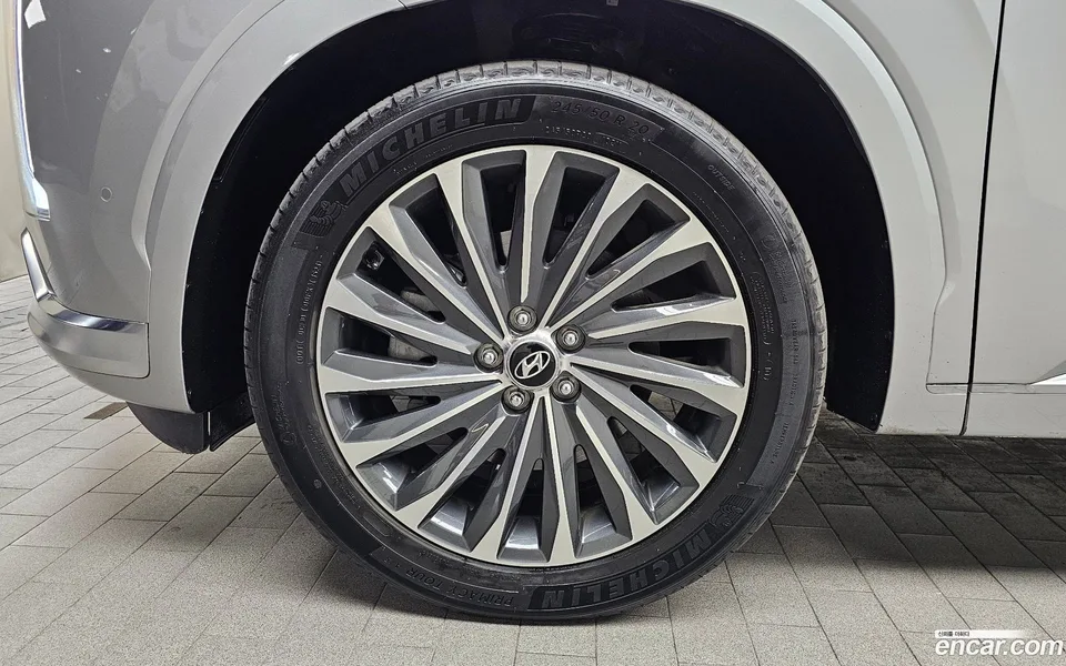 Hyundai Palisade 2.2 2WD 2023 — миниатюра 5