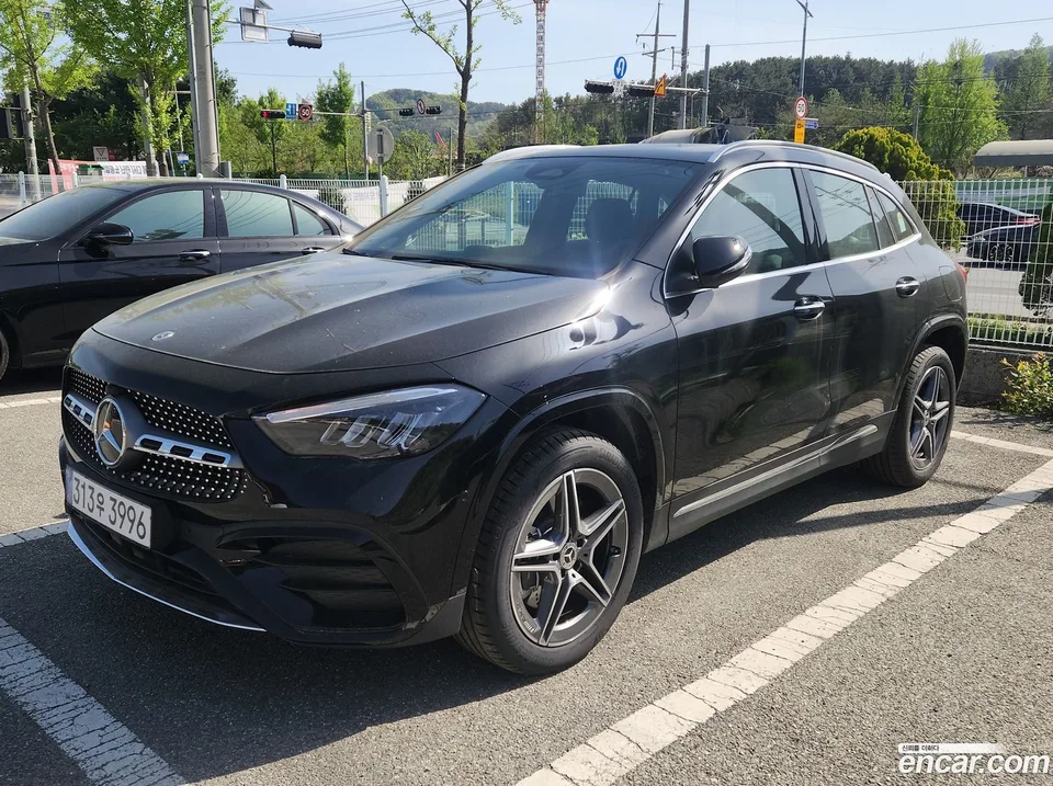 Mercedes-Benz GLA-Class GLA250 4MATIC 2025 — миниатюра 2