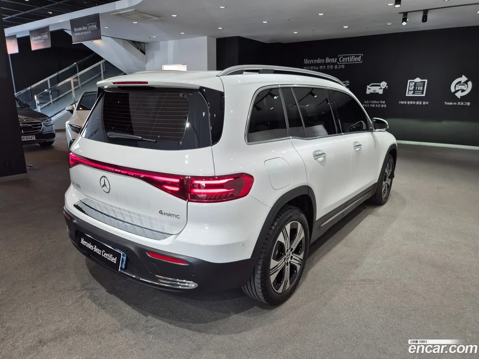 Mercedes-Benz EQB EQB300 4MATIC 2025 — миниатюра 2