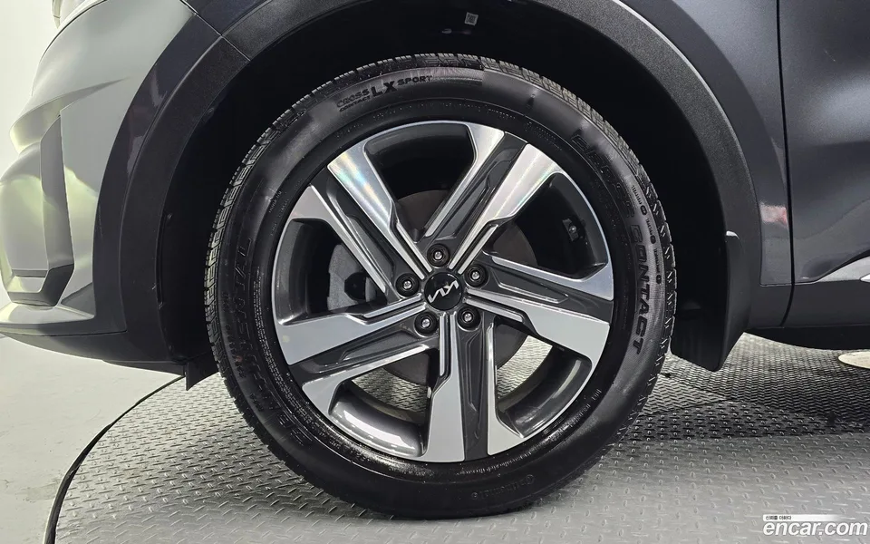 Kia Sorento HEV 1.6 2WD 2023 — миниатюра 5