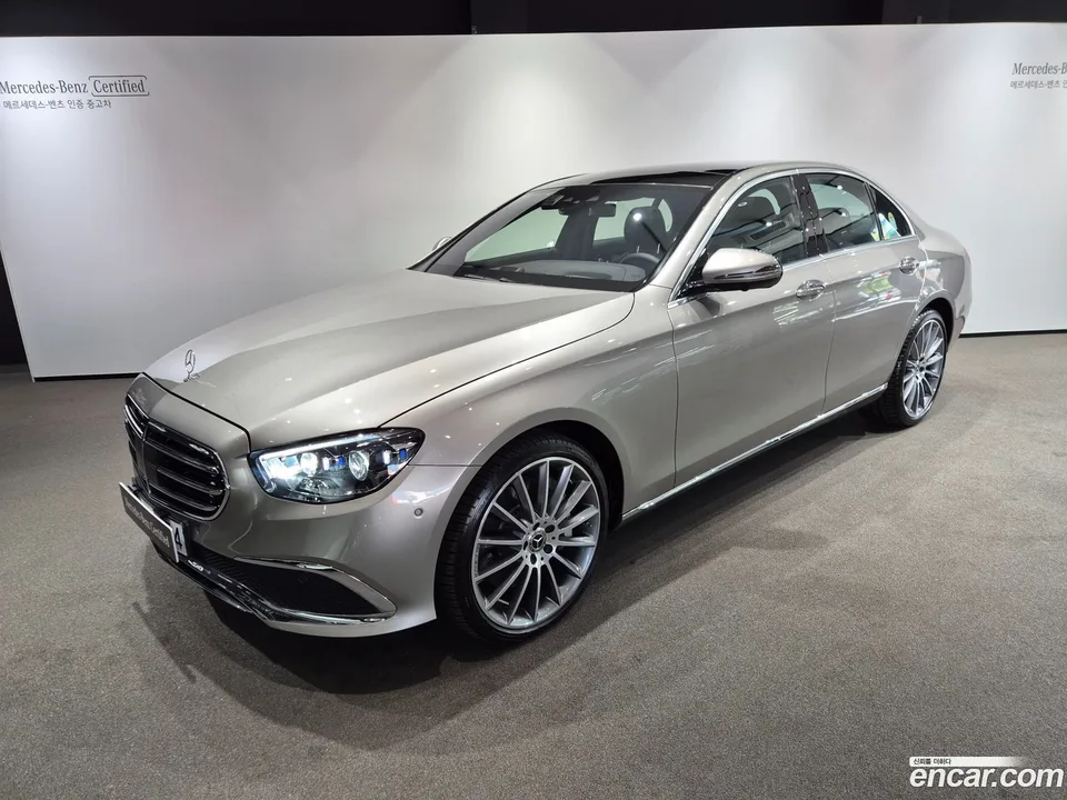 Mercedes-Benz E-Class E450 4MATIC 2023 — фото 1, купить с доставкой в Москву