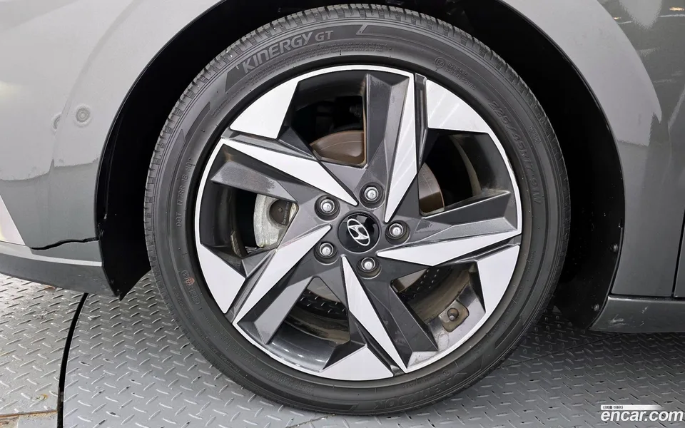 Hyundai Avante 1.6 2023 — миниатюра 5