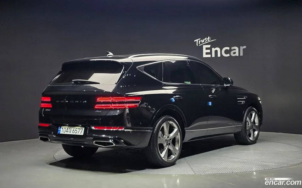 Genesis GV80 2.5T 2WD 2023 — миниатюра 2