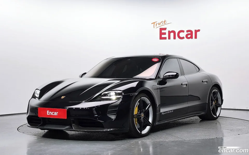 Porsche Taycan S 2023 — фото 1, купить с доставкой в Москву