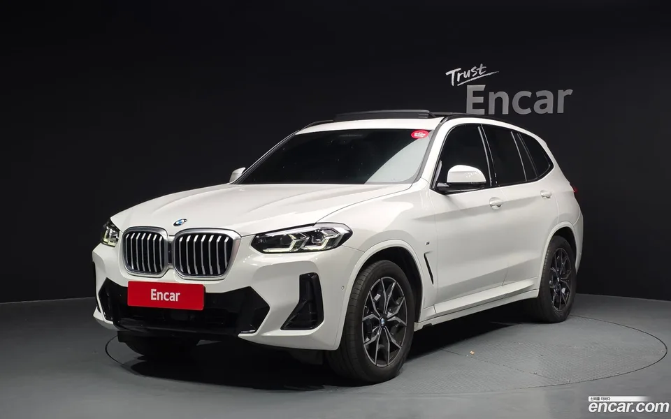 BMW X3 xDrive 20i M 2023 — фото 1, купить с доставкой в Москву