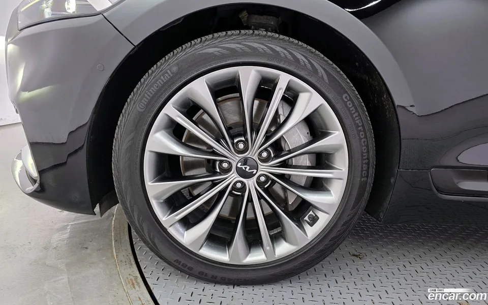 Kia K9 3.8 GDI AWD 2022 — миниатюра 5