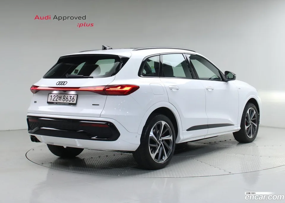 Audi Q5 (80A) 40 TDI S Line 2025 — миниатюра 2