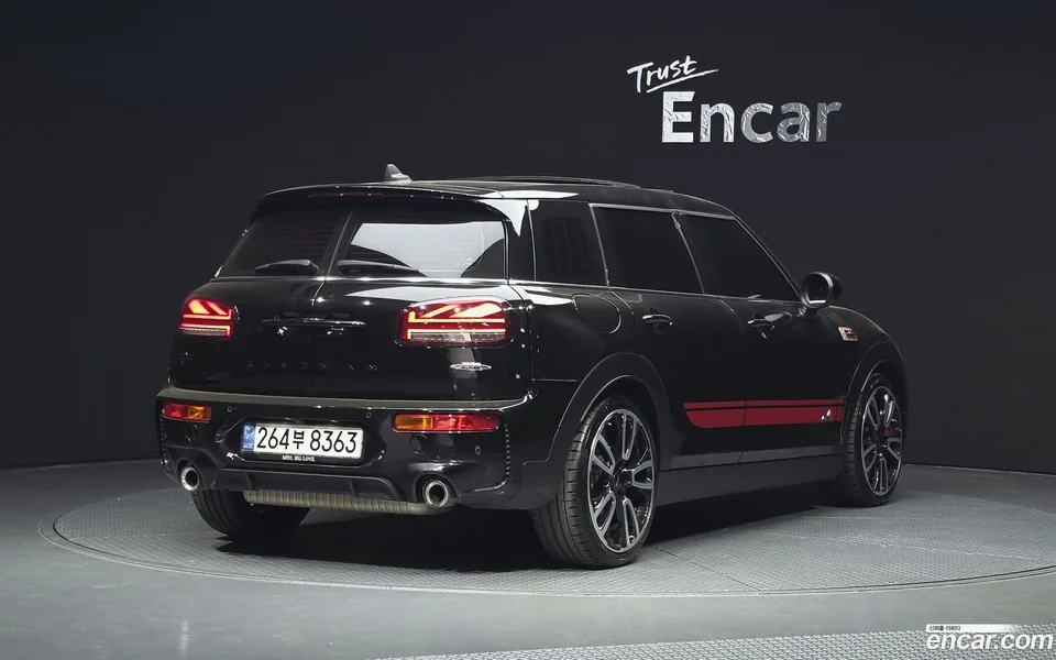 MINI Cooper S Clubman JCW 2022 — миниатюра 2