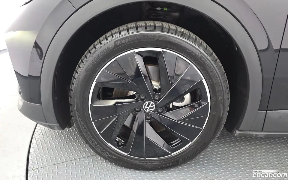 Volkswagen ID.4 2025 — миниатюра 5