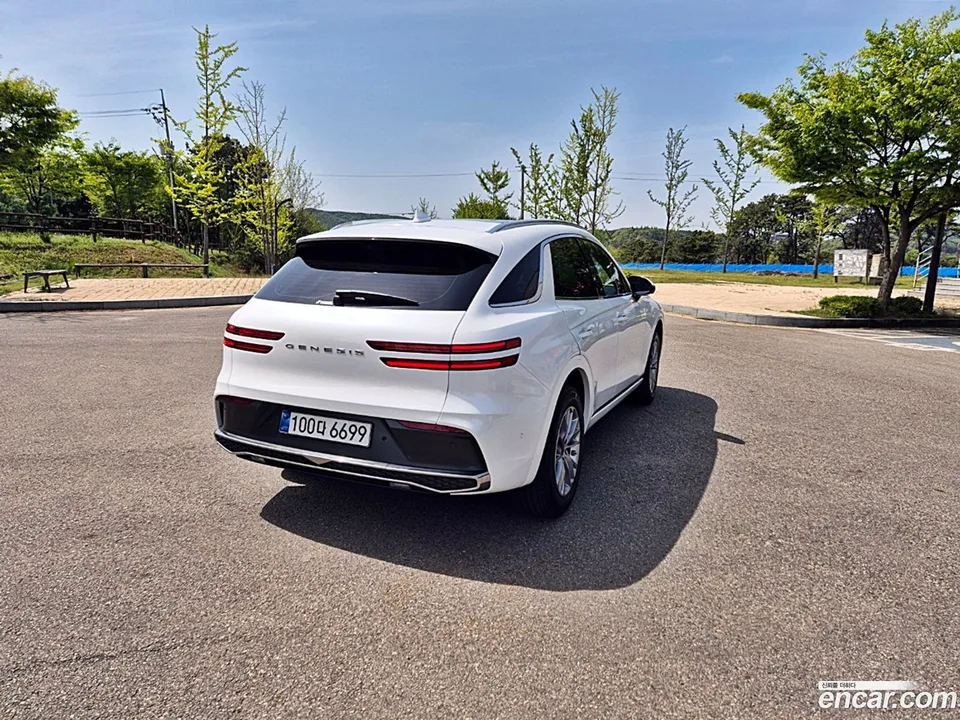 Genesis GV70 2.5T AWD 2026 — миниатюра 2