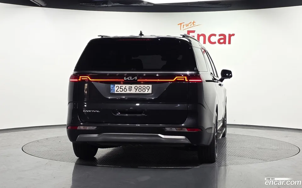 Kia Carnival 9 2022 — миниатюра 4