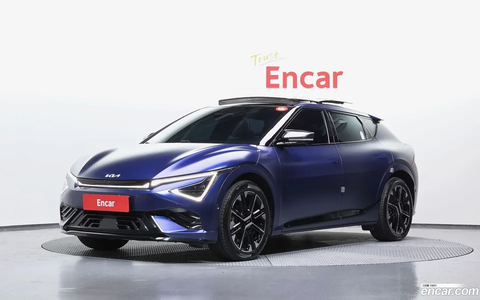 Kia EV6 4WD 2024 — фото 1, купить с доставкой в Москву