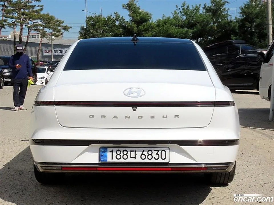 Hyundai Grandeur 2.5 2WD 2024 — миниатюра 4