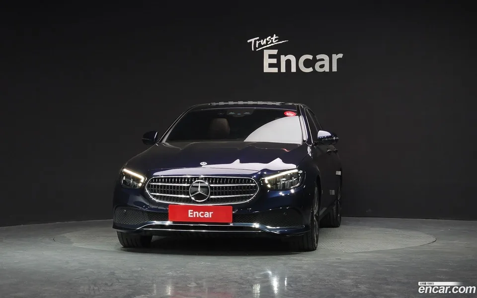 Mercedes-Benz E-Class E250 2022 — миниатюра 3